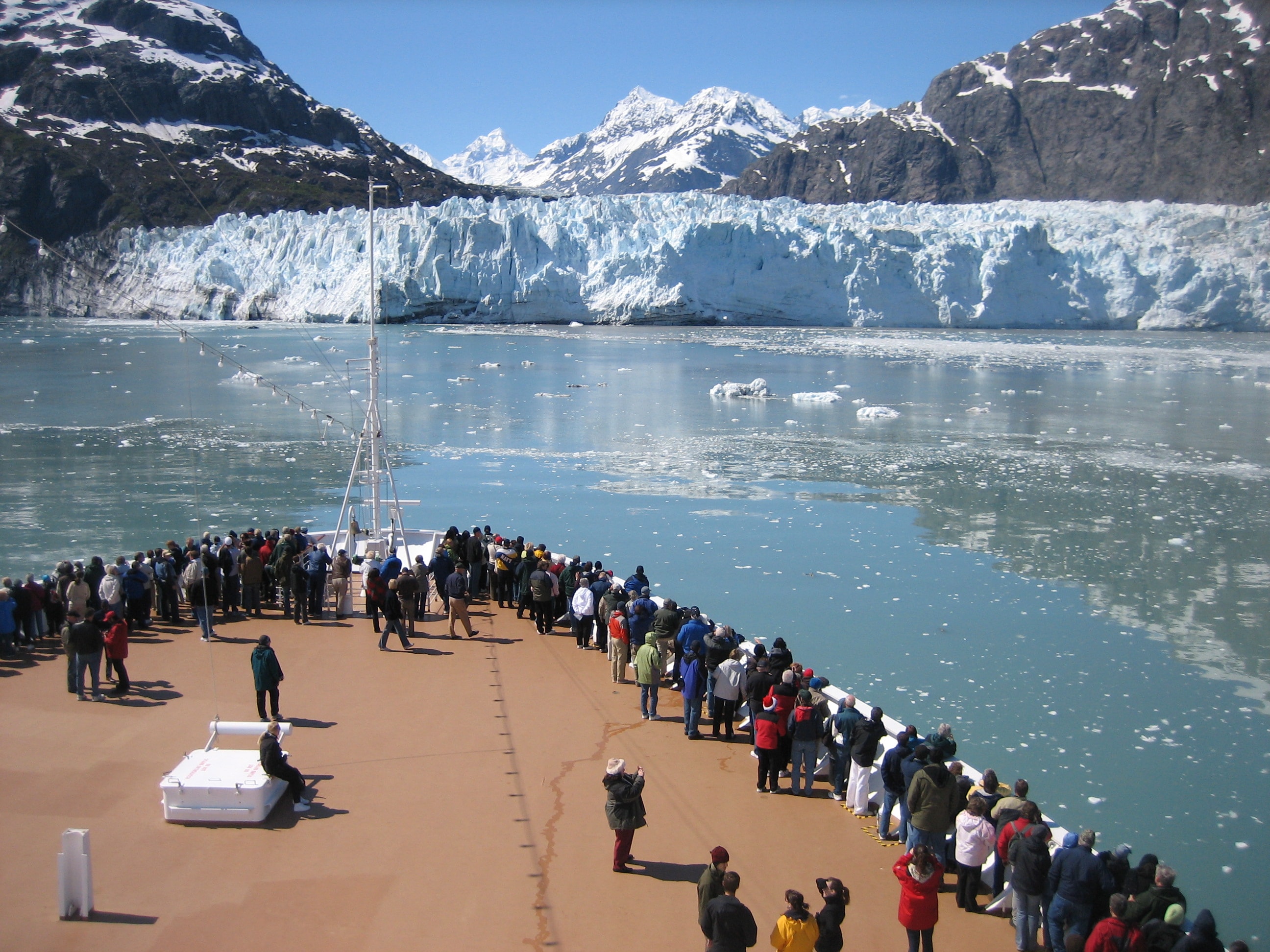 Cruising Glacier Bay